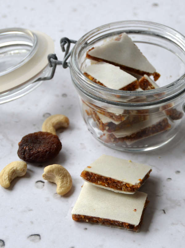 Selbstgemachte FRuchtschnitten sind lecker und schnell gemacht.